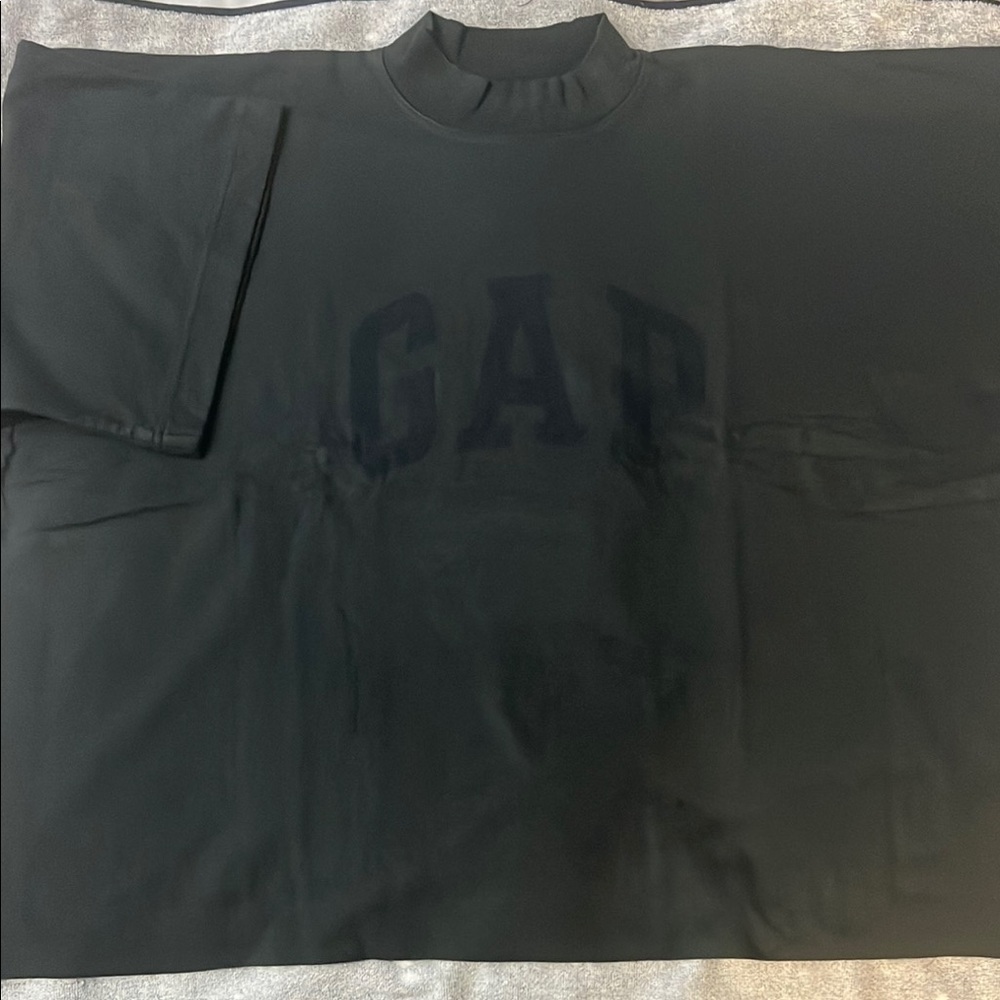 YZY GAP 78 CROP DOVE  N258 BLACK
 ( OVERSIZED ) - Picture 6 of 14